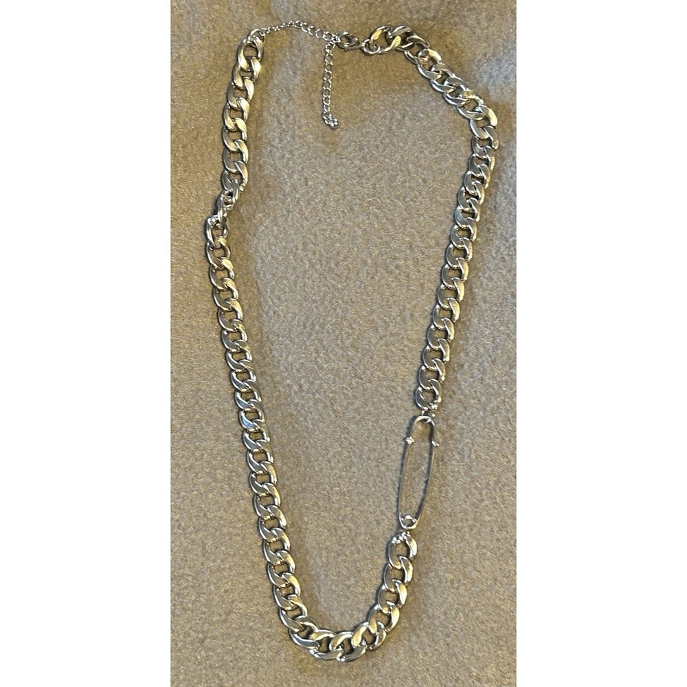 Silvertone Curb Chain Necklace Safety Pin Accent Chunky Cuban Grunge Goth 26"‎